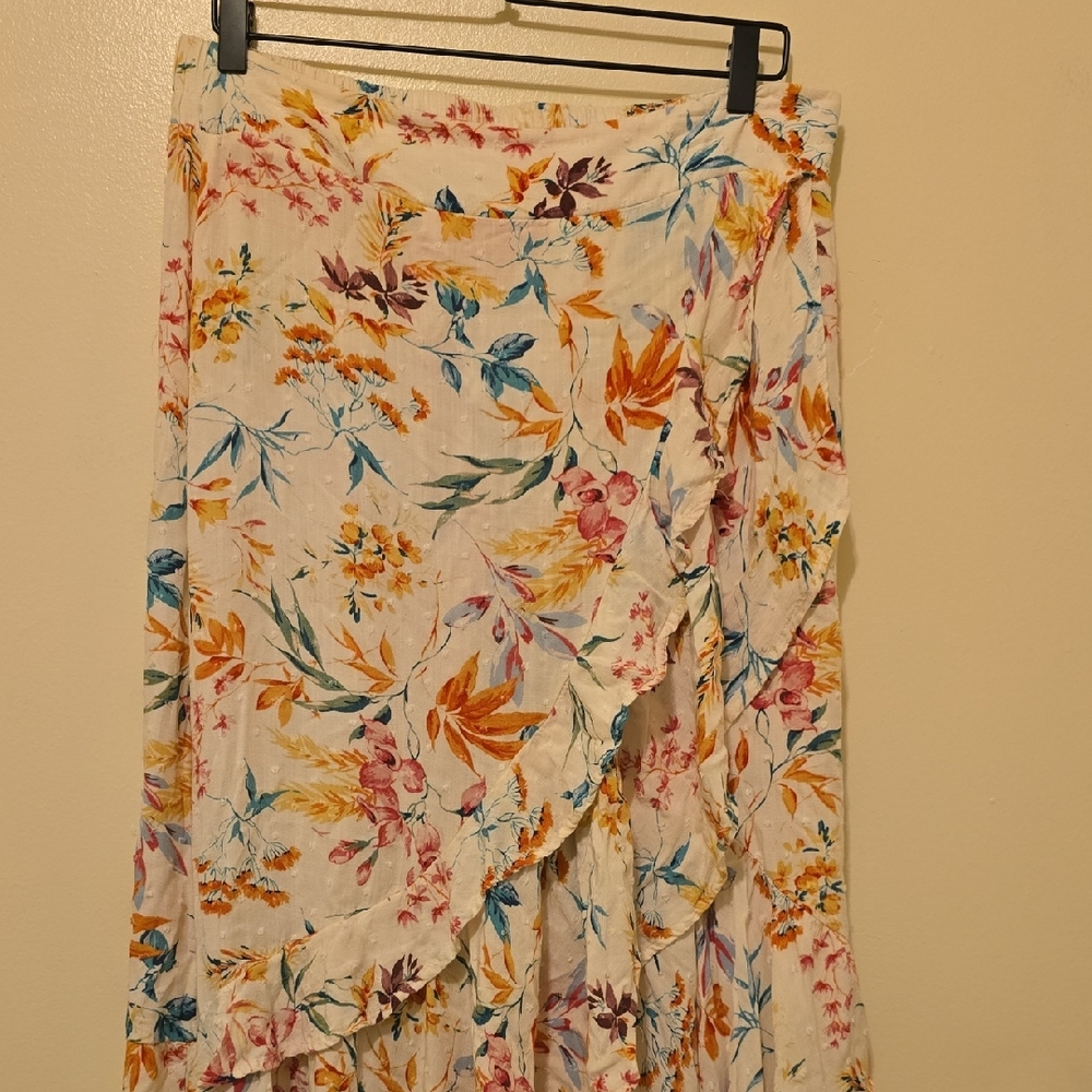 Torrid Cream and Orange Midi Wrap Skirt